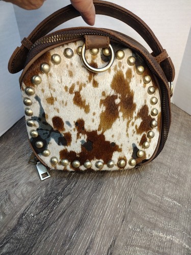 Junior Handbag Faux Leather Animal Print Maybe Cowhide With Stud Buttons New - Picture 6 of 12