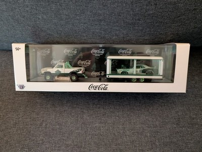 Chase! M2 Machine 1974 Dodge W200 Power Wagon 1971 Plymouth Hemi Cuda Coca-Cola 
