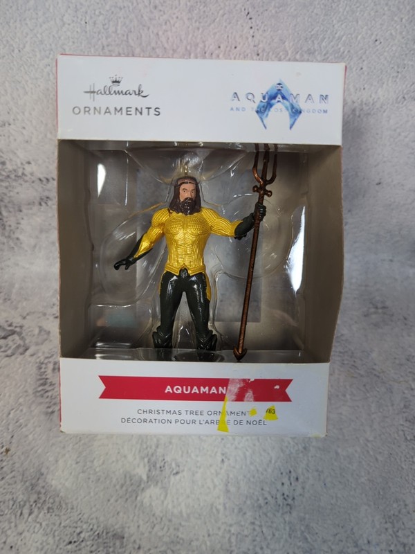 Hallmark DC Aquaman and the Lost Kingdom Christmas Tree Ornament 3.5 inch Figure