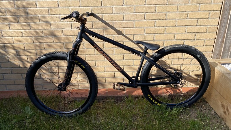 Transition PBJ Dirt Jumper Rockshox Pike Excellent Condition Black and Bronze