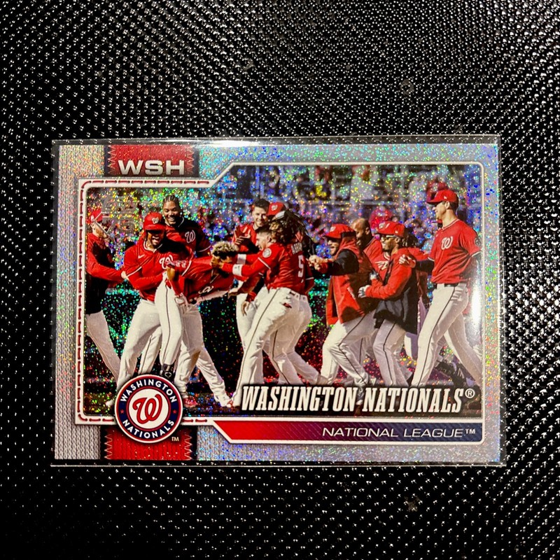 2026 Topps Series 1 Sandglitter #266 Washington Nationals Team Card