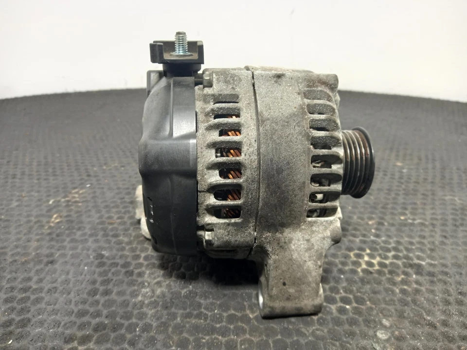 BMW 2 SERIES Alternator 2014-2021 2.0L B47D20O0 (B47D20A)  - Image 3 of 4