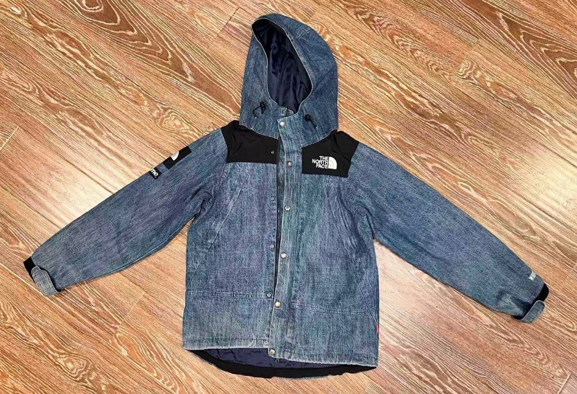 North Face X Supreme Jean Hoodie Jacket For Men, Sz M, Good Condition Guaranteed