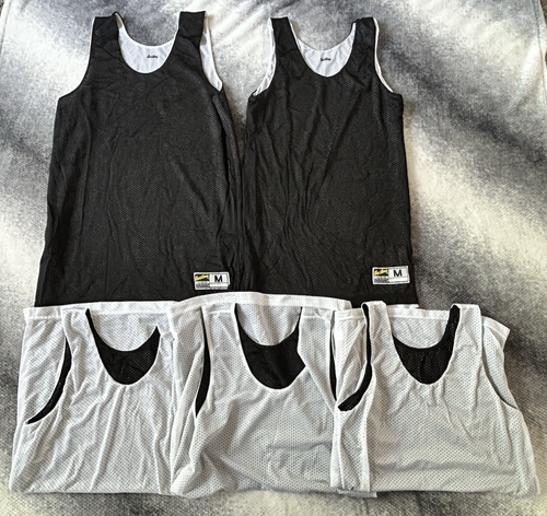 Eastbay Unisex wendbare schwarz-weiße Übungstrikots Small Medium Large - gebraucht, in einwandfreiem Zustand - Bild 3 von 8