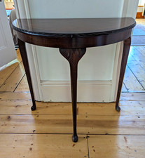 Traditional Semi-Circle Half Moon Wood Console Table Dark Wood Vintage