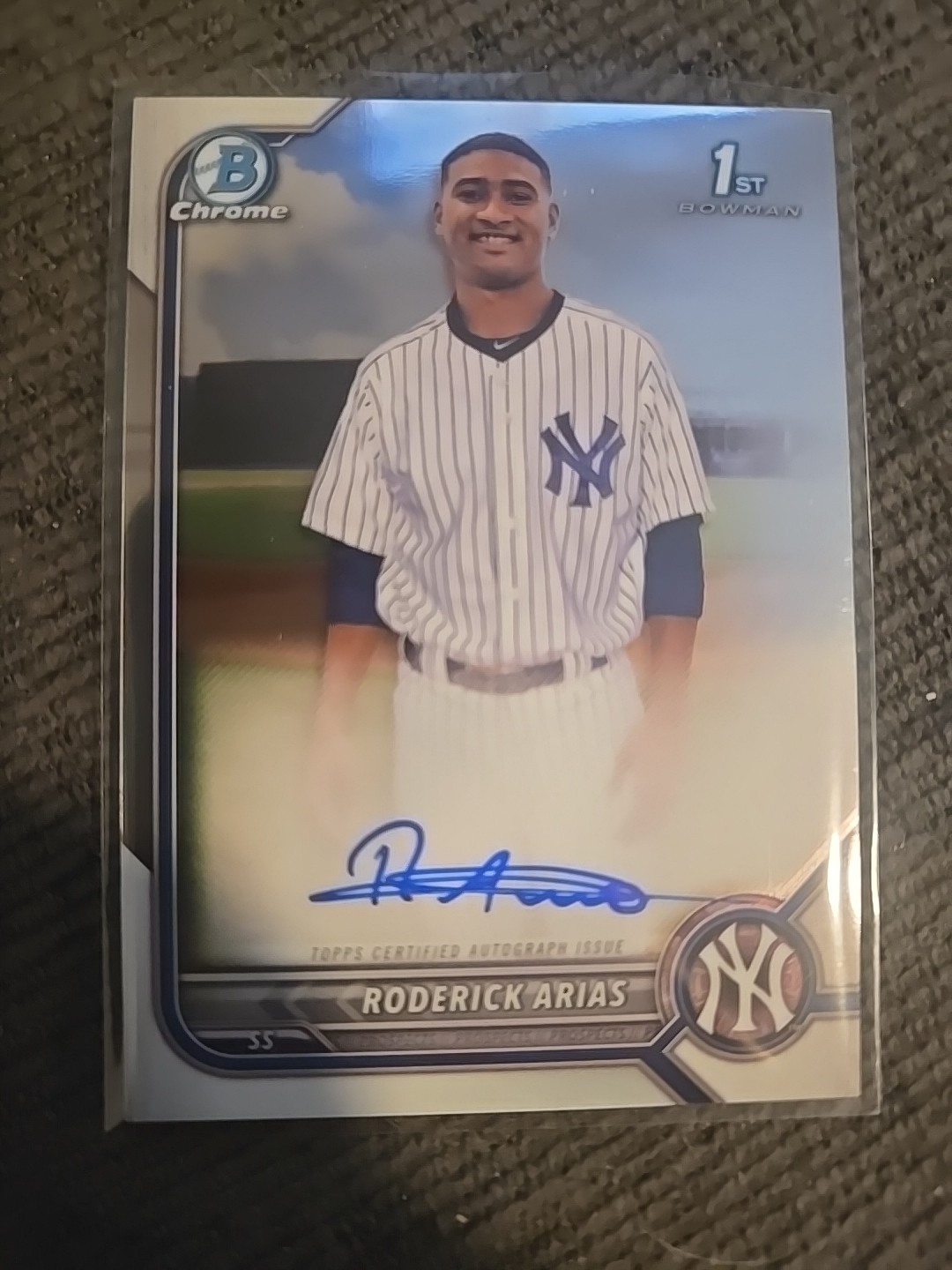 RODERICK ARIAS 2022 BOWMAN CHROME #CPA-RA AUTO 1ST PROSPECT YANKEES