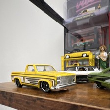 Hot Wheels 164 1976 Chevrolet Chevy Silverado Camper Shell Diecast Yellow Hot Wheels 164 1976 Chevrolet Chevy Silverado Camper Shell Diecast Yellow