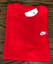 *NEW* Men NIKE ESSENTIAL SPORTSWEAR CLUB TEE UNIVERSITY RED (AR4997 657) 👍