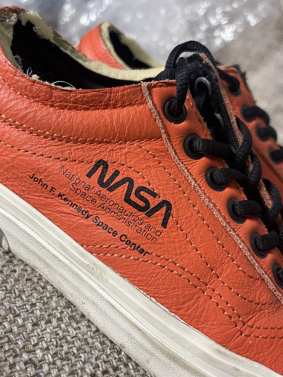 Vans Old Skool x NASA Space Voyager Firecracker Orange Sz Men 4.5 Women 6 |