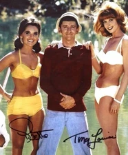 Dawn Wells Tina Louise Gilligans Island Autographed SIGNED 8 x 10 PHOTO REPRINT