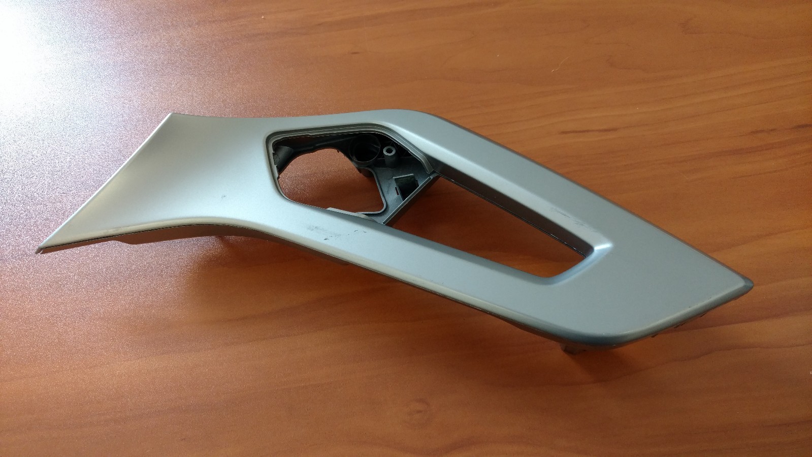 LAMBORGHINI AVENTADOR INTERIOR DOOR HANDLE RECESS RH OEM 470867158A 470867172A 