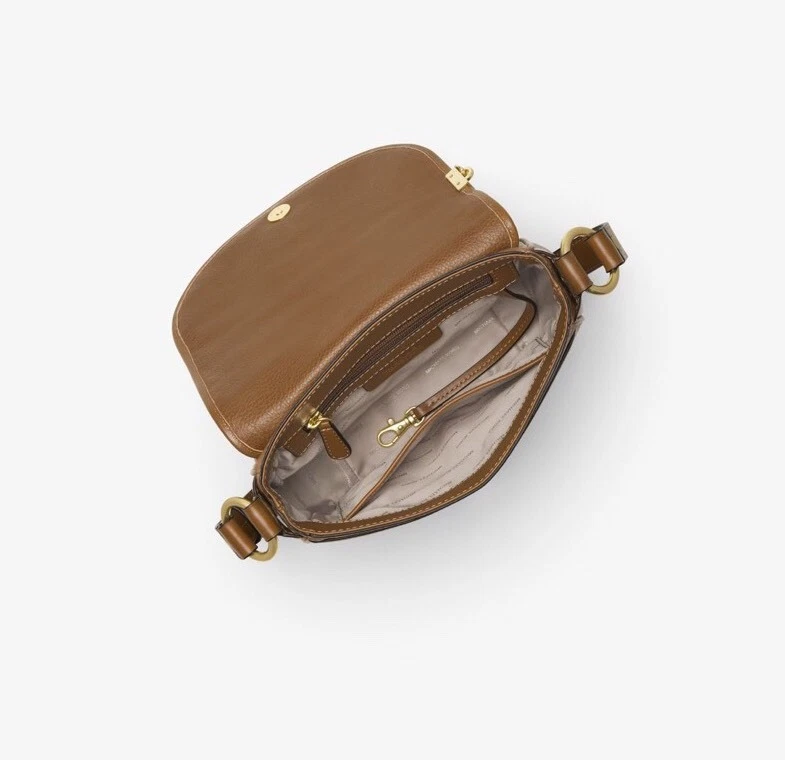 ¡NUEVO! Alforja mediana de cuero caramelo MICHAEL KORS James* Foto 2 de 4