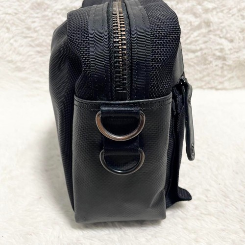Yoshida Bag Porter Heat horizontal shoulder 703-06975 10 Black - Picture 3 of 9