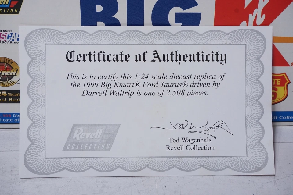 Ford Taurus #66 Darrell Waltrip Route 66 / K-Mart Revell 1:24 Diecast (1999) Foto 2 de 4