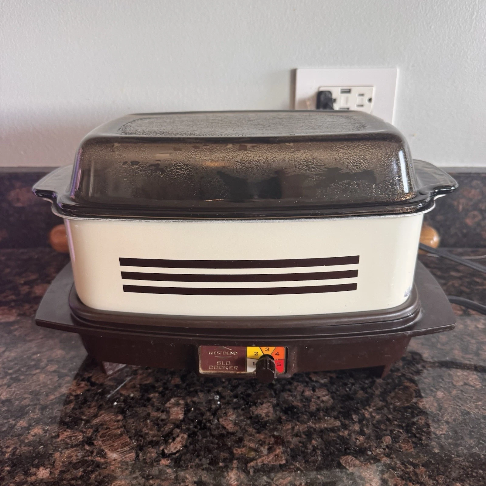 Vintage West Bend Slo Slow Cooker #84114 4-Quart w/ Amber Glass Lid *Tested