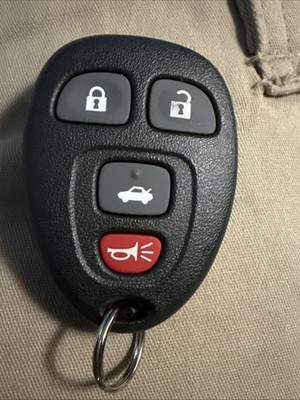 Car Key Fob Keyless Entry Remote for Chevrolet / GM FCC OUC60270