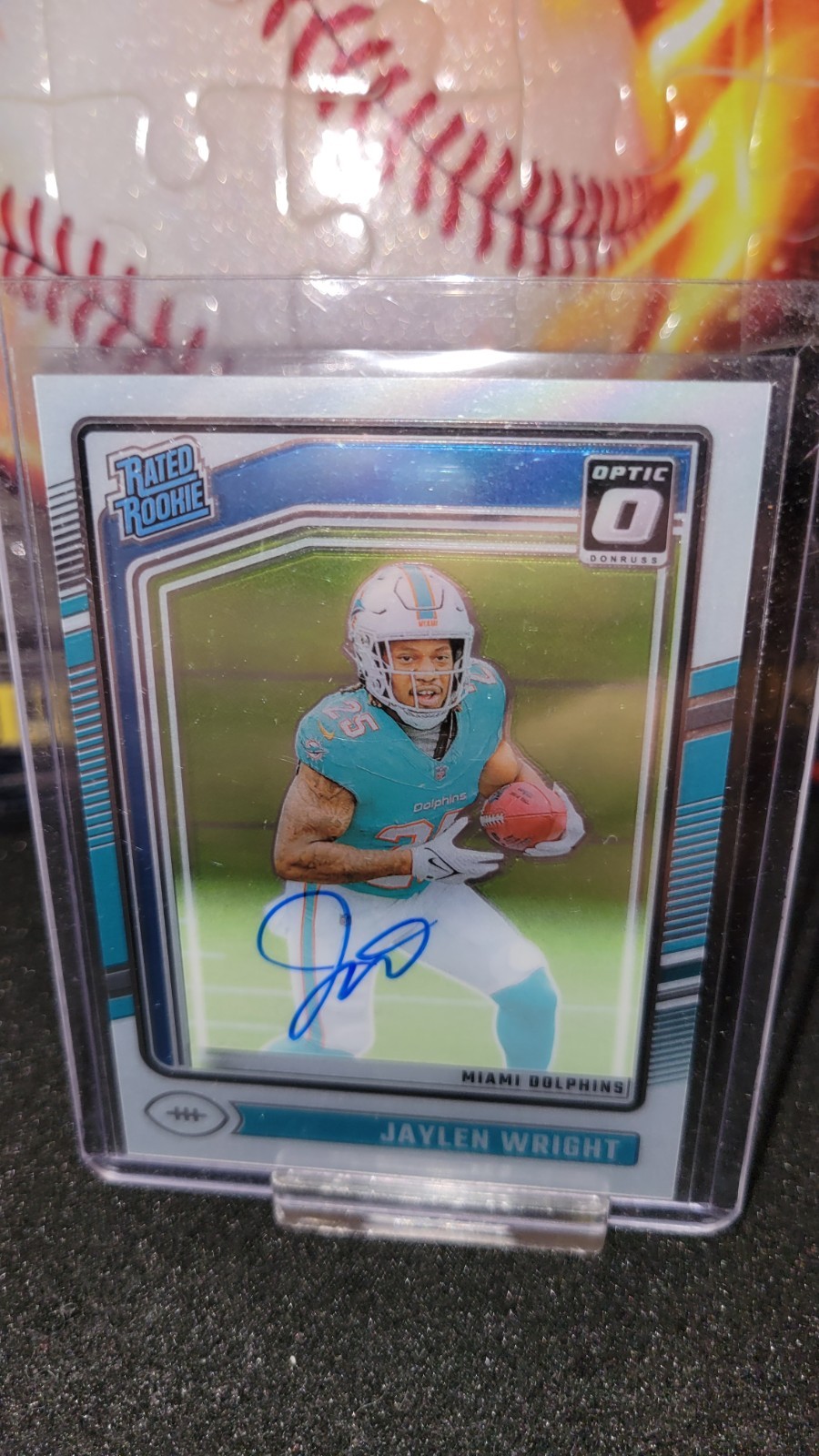 2024 Optic Football Rated Rookie Jaylen Wright On Card Auto 212/325 #249