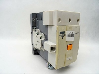 Carlo Gavazzi CGC-100 Schütz / Schutzschalter CGC 100