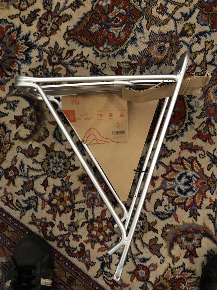 Portaequipajes trasero Planet Bike Eco: incluye herrajes, plateado Foto 2 de 4