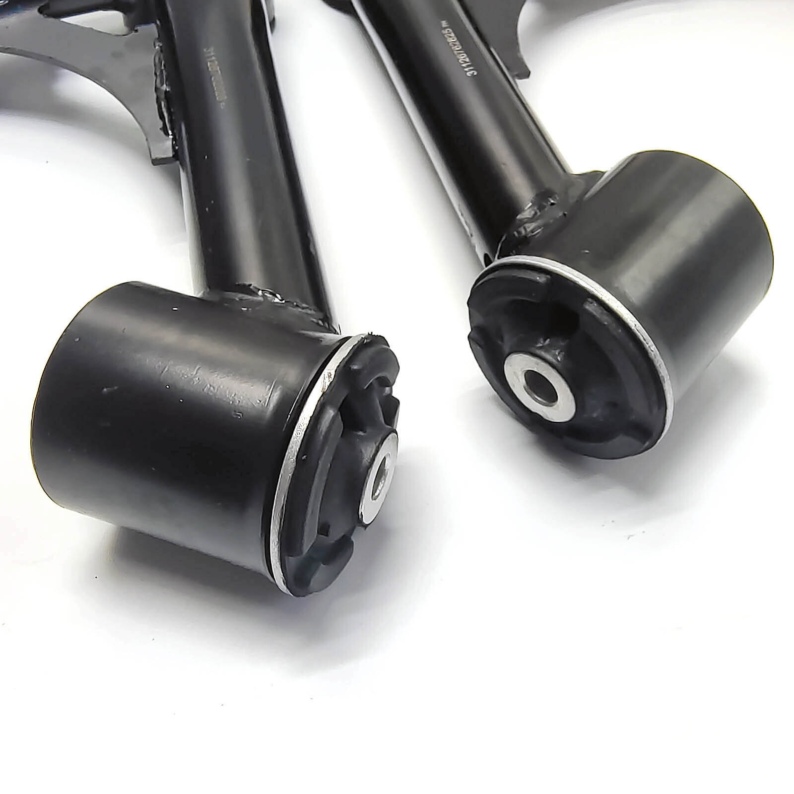 2pcs Front L & R Upper Control Arm for 2004-2016 Rolls Royce Phantom 31126762825