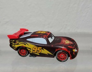 Disney Pixar Cars Color Changers Lightning Mcqueen Plastic 2 In 1 Red To Dark Ebay