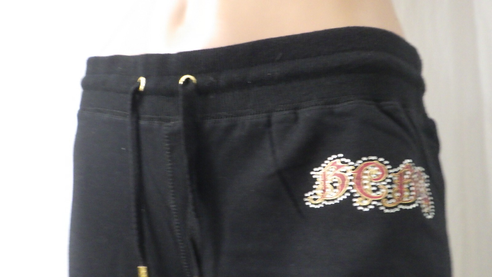 NWT BCBG sz MED (Bust36) 95% cotton BLACK & RED PEACOCK DESIGN 2PC TRACKSUIT