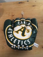 OAKLAND A'S black green baseball glove 2003 for car window#b-6