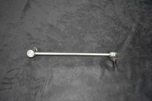 Original VW Passat B8 Stabilisator vorne 3Q0411303K BJ 2015 18km gelaufen!