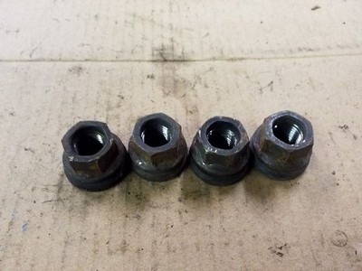 Fine Thread Lug Nuts Fits 03 04 05 06 07 08 09 10 11 12 Ford F250 F350 Excursion