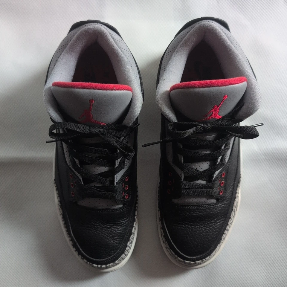 Jordan 3 Retro OG Medio Negro Cemento - Talla 11 Foto 3 de 4
