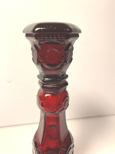 VINTAGE AVON 1876 DEEP RUBY RED CAPE COD COLLECTION CANDLESTICK - Picture 3 of 12
