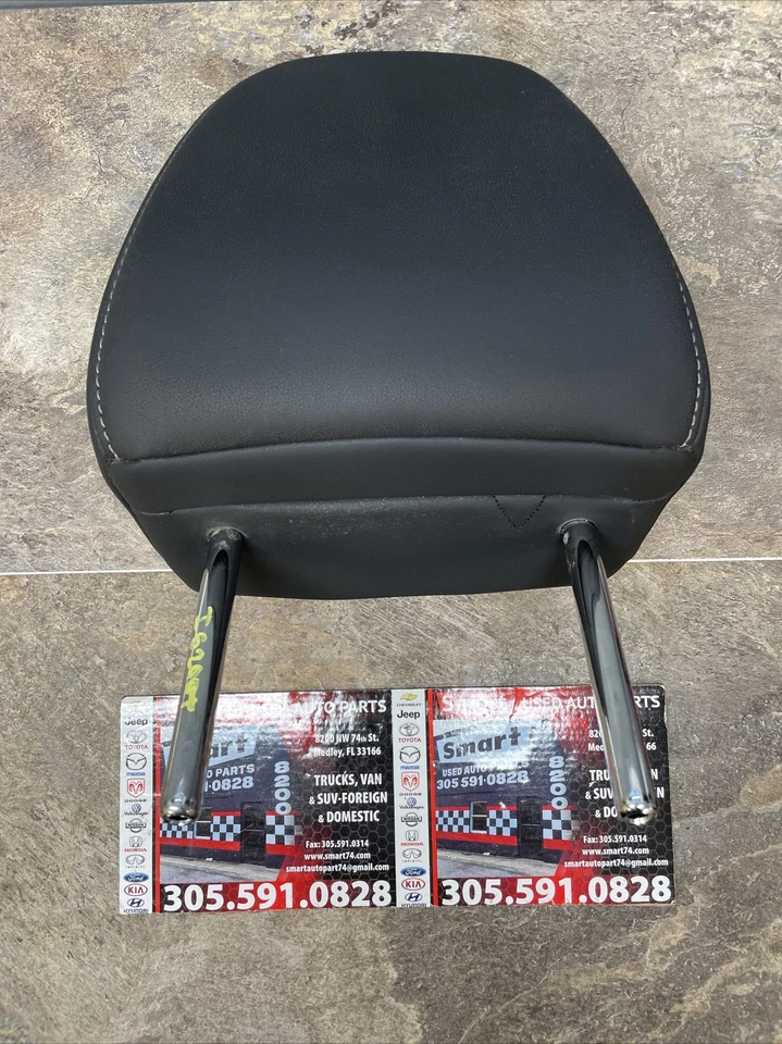 Lexus IS200T 2016 reposacabezas delantero cuero negro OEM Foto 2 de 4