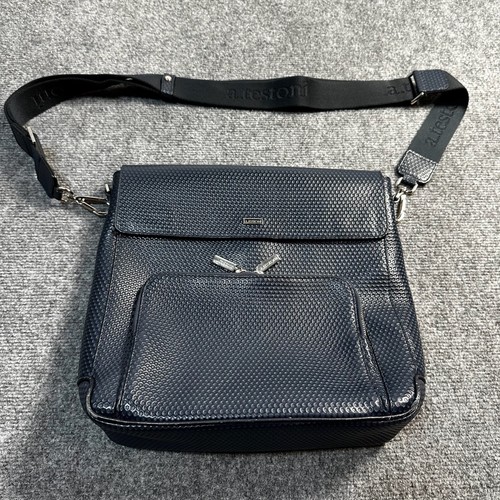 A Testoni Bag Mens Blue Leather Shoulder Cross Body Messenger Made In Italy - 第 1/9 張圖片