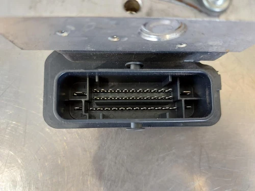 2Q0614517AG Abs per AUDI A1 SPORTBACK (GBA) 30 TFSI Adrenalin 2019 105218 - Foto 4 di 10