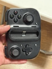 Razor Game Vice RZ06-0290 Mobile Game Controller Attachment