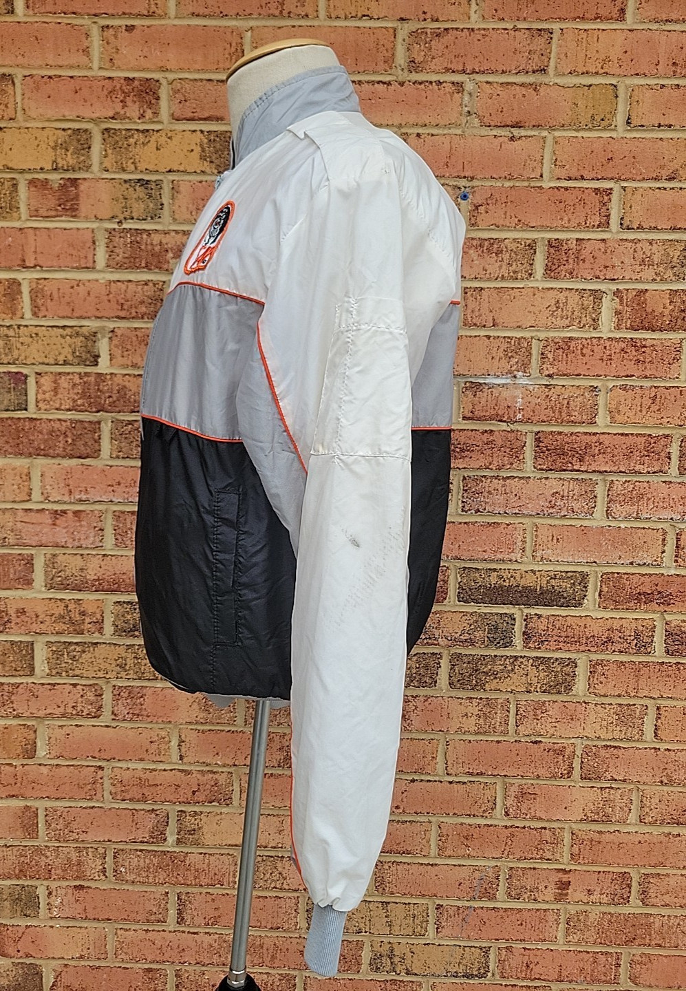 REACT CB Radio Patch Racing Windbreaker Bomber Ja… - image 11