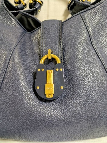 Borsa a mano LOEWE Calle blu navy in pelle borsa a tracolla media 12,6x9,4x5,9 pollici - Foto 6 di 20