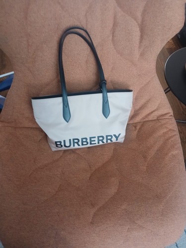 burberry tote bag