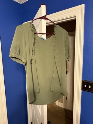 Women s Large CeCe Forrest Green Button Down Blouse