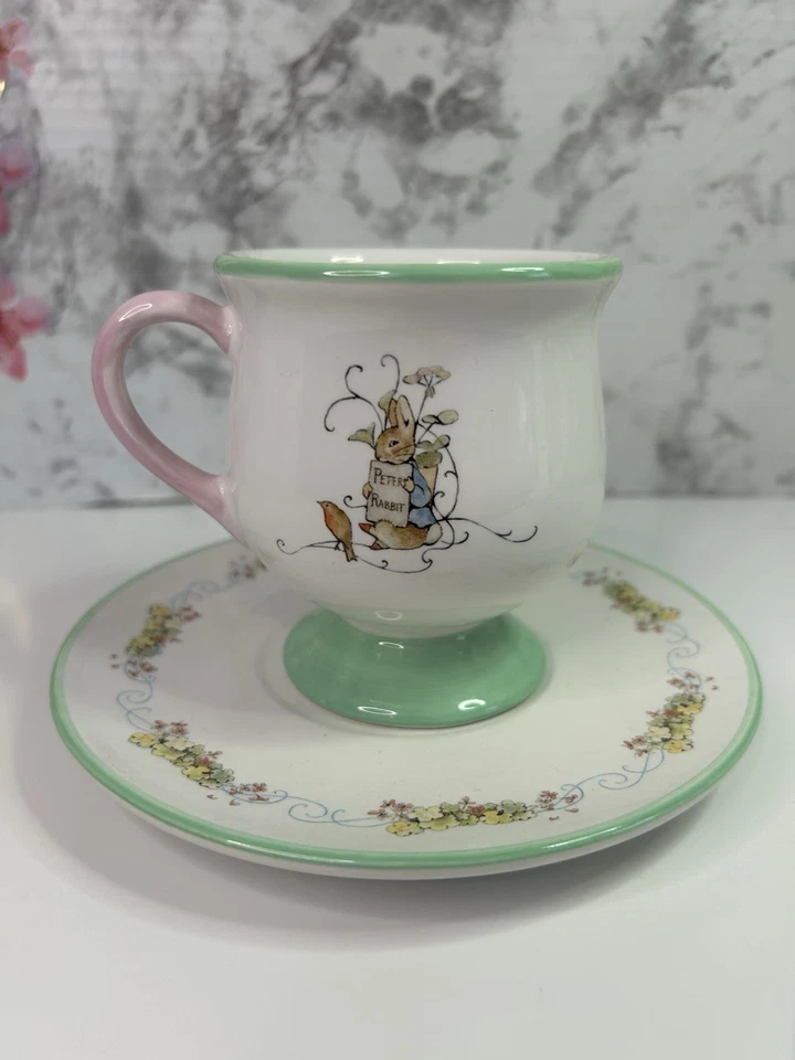Juego de tazas y platillos de té Teleflora 2002 Beatrix Potter Peter Rabbit Pastel Bunny Foto 2 de 4