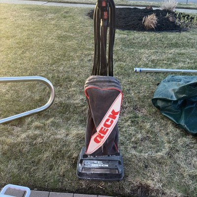 Oreck Vintage Upright Vacuum