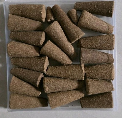 Ambar & Rose Incense Cones Bakhoor Slow Burning Agarwood Aroma Broken Pieces - Picture 5 of 5