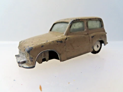 Vintage CORGI TOYS HILLMAN HUSKY  1960s ..*