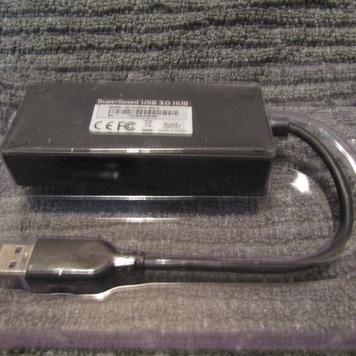 wavlink superspeed usb 3.0 4-port hub with on/off switch - Picture 3 of 5