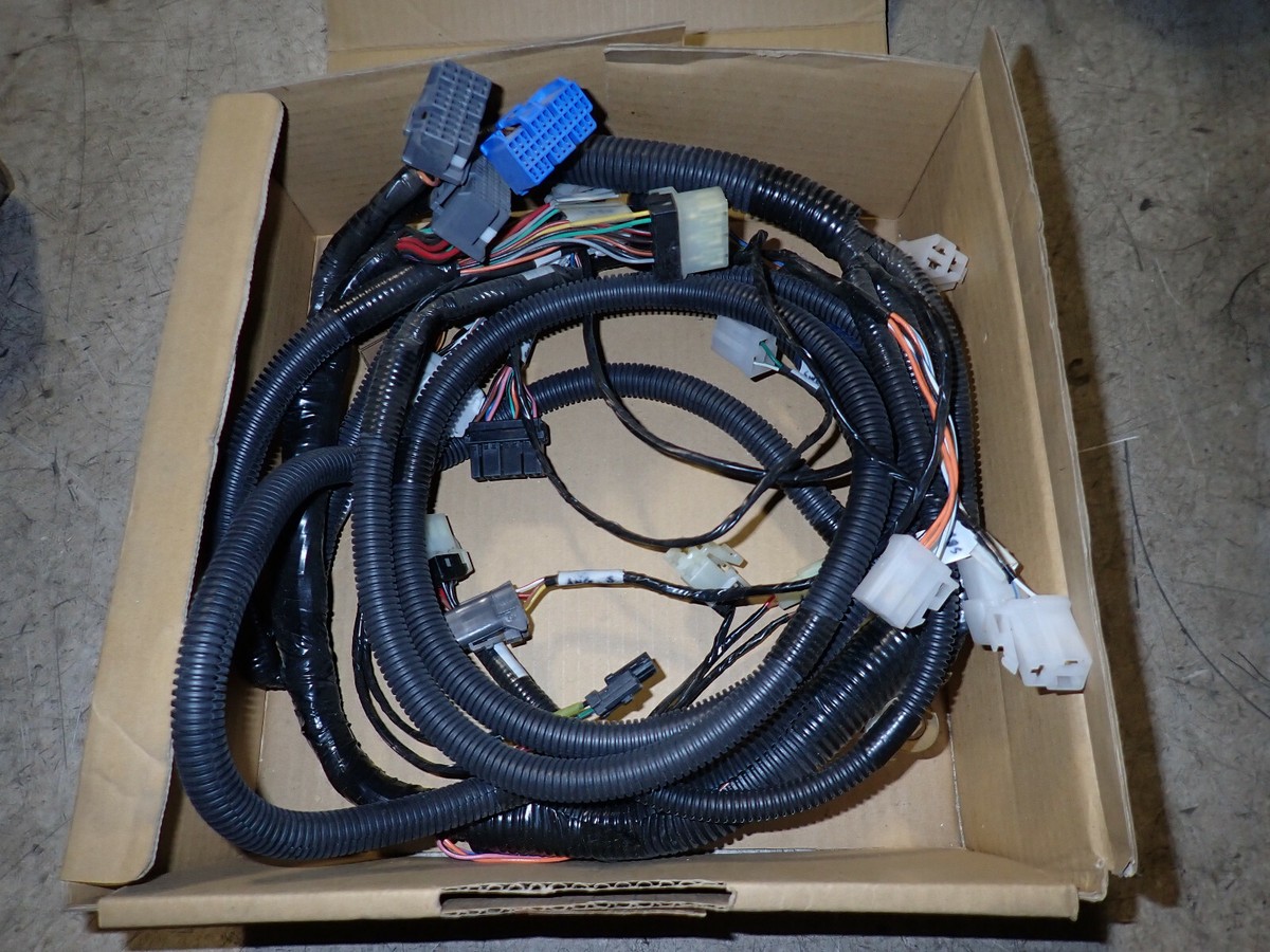 Hitachi Wiring Harness 0004085 Excavator ZX200-X Brand NEW