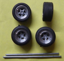 RUOTE FERRARI 512BB DADO CENTRALE (DA VERNICIARE) ATELIER CAR MODEL AM176