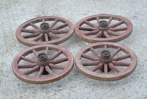 4x small vintage old wooden cart wagon wheels wheel 40.5 cm / 35.5 cm - Picture 11 of 14