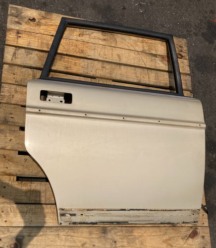 1977 - 86 Volvo 240 244 245 Rear Passenger Side Door RH Gold OEM - Picture 2 of 15