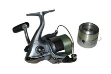 Shimano  Technium 2500 FA mit Ersatzspule # 2402