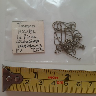 25 Tiemco TMC #100BL size 10 Hooks Dry Fly Tying down eye Hooks code 1